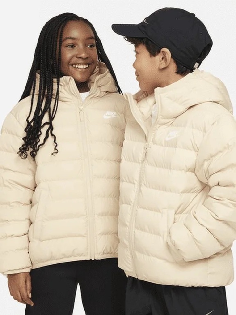 Nike Big Kids Sports Wear Lightweight Synthetic Fill Loose Hooded Jacket